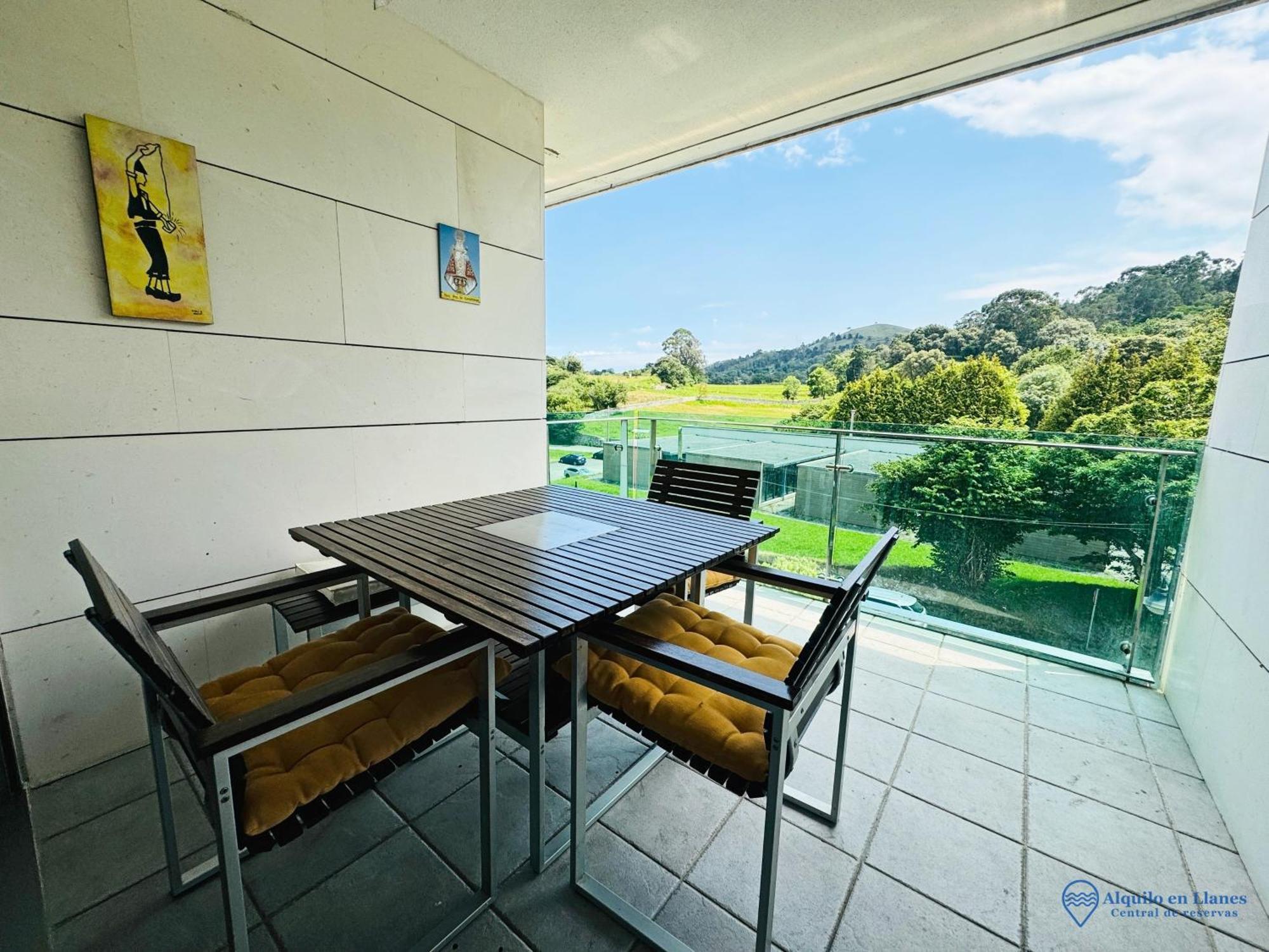 Casa Olmo Apartamento En Llanes Eksteriør billede
